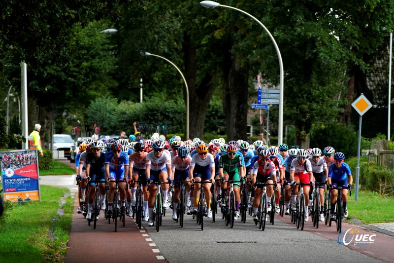 2023 UEC Road European Championships - Drenthe - Under 23 Women?s Road Race - Coevorden - Col Du VAM 108 km - 22/09/2023 - Peloton - photo Massimo Fulgenzi/SprintCyclingAgency?2023